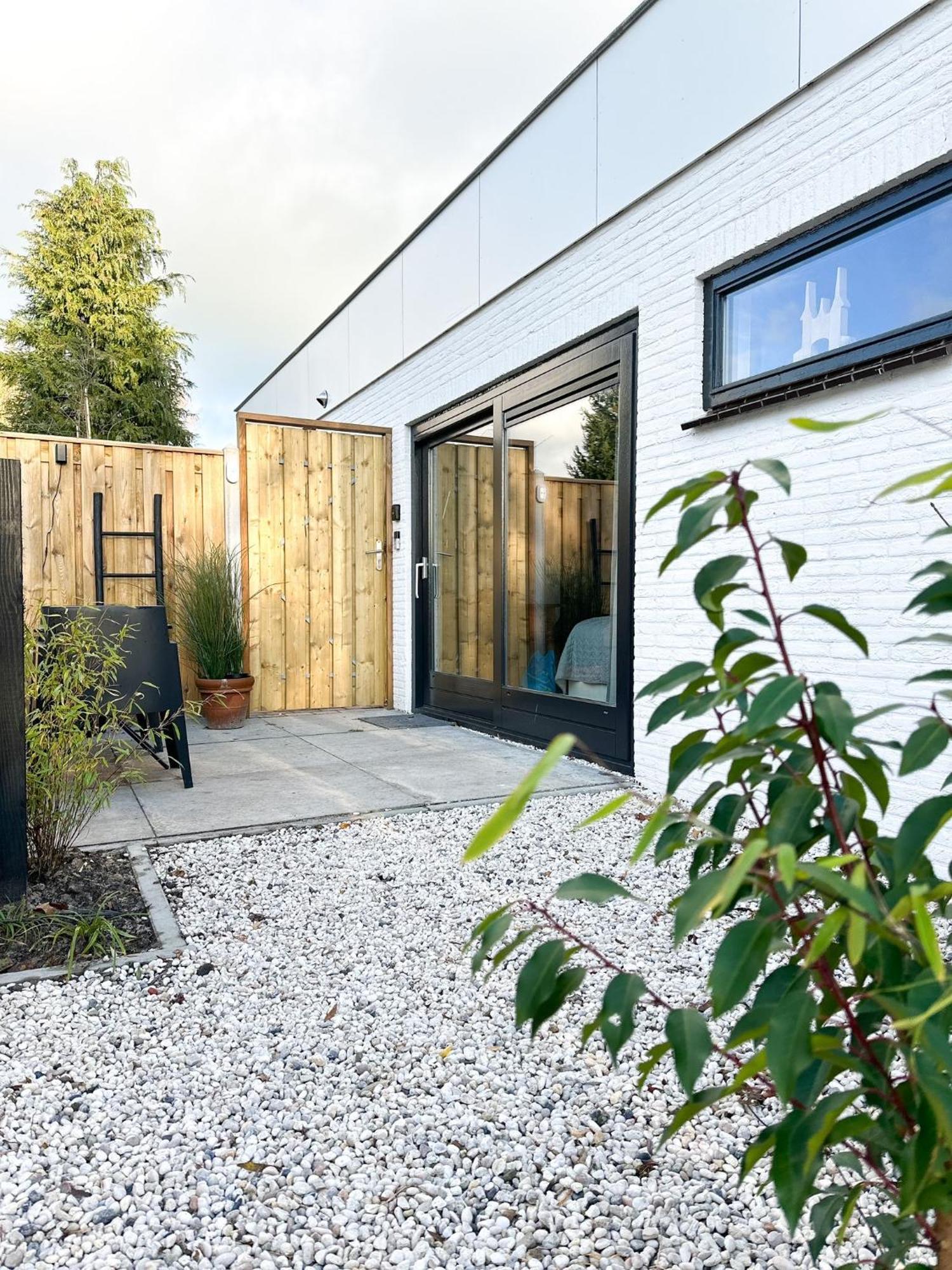 Bed & Breakfast Waterpoort - Incl Gratis Licht Ontbijt En Parking Sneek Exterior foto